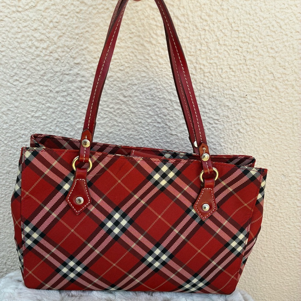 ❤️ Burberry Red Plaid Shoulder Bag - Picture 11 of 17
